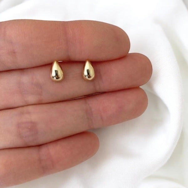 A006-G_Aretes_Minimalistas_de_Gotas_en_Acero_Inoxidable