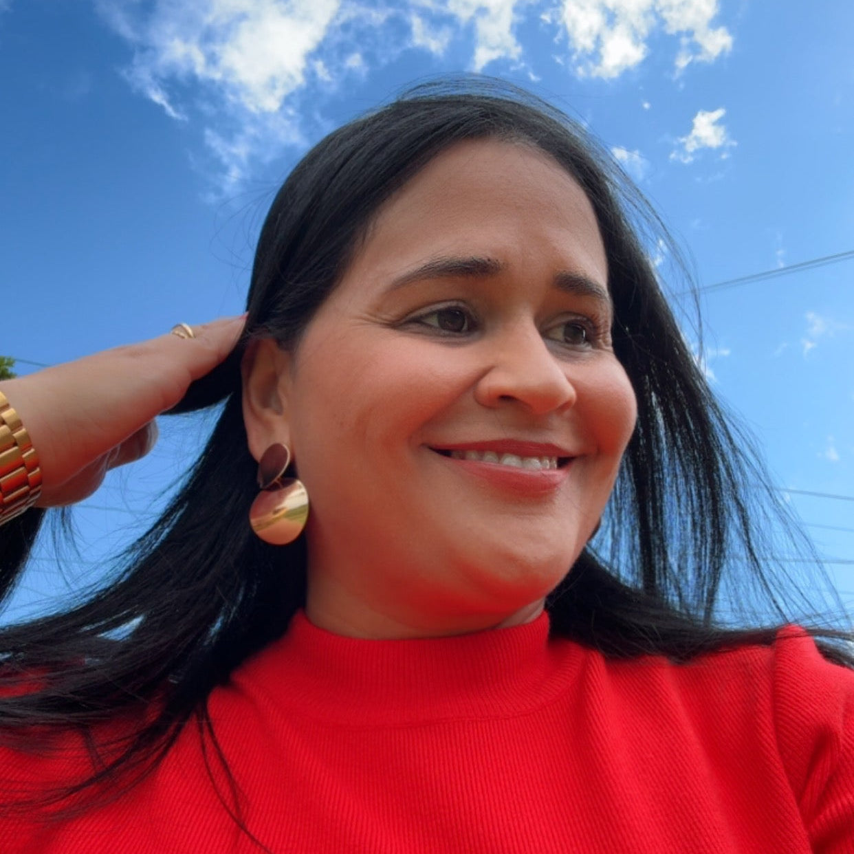 Aretes_Doble_Esfera_Dorados_de_Estilo_Minimalista