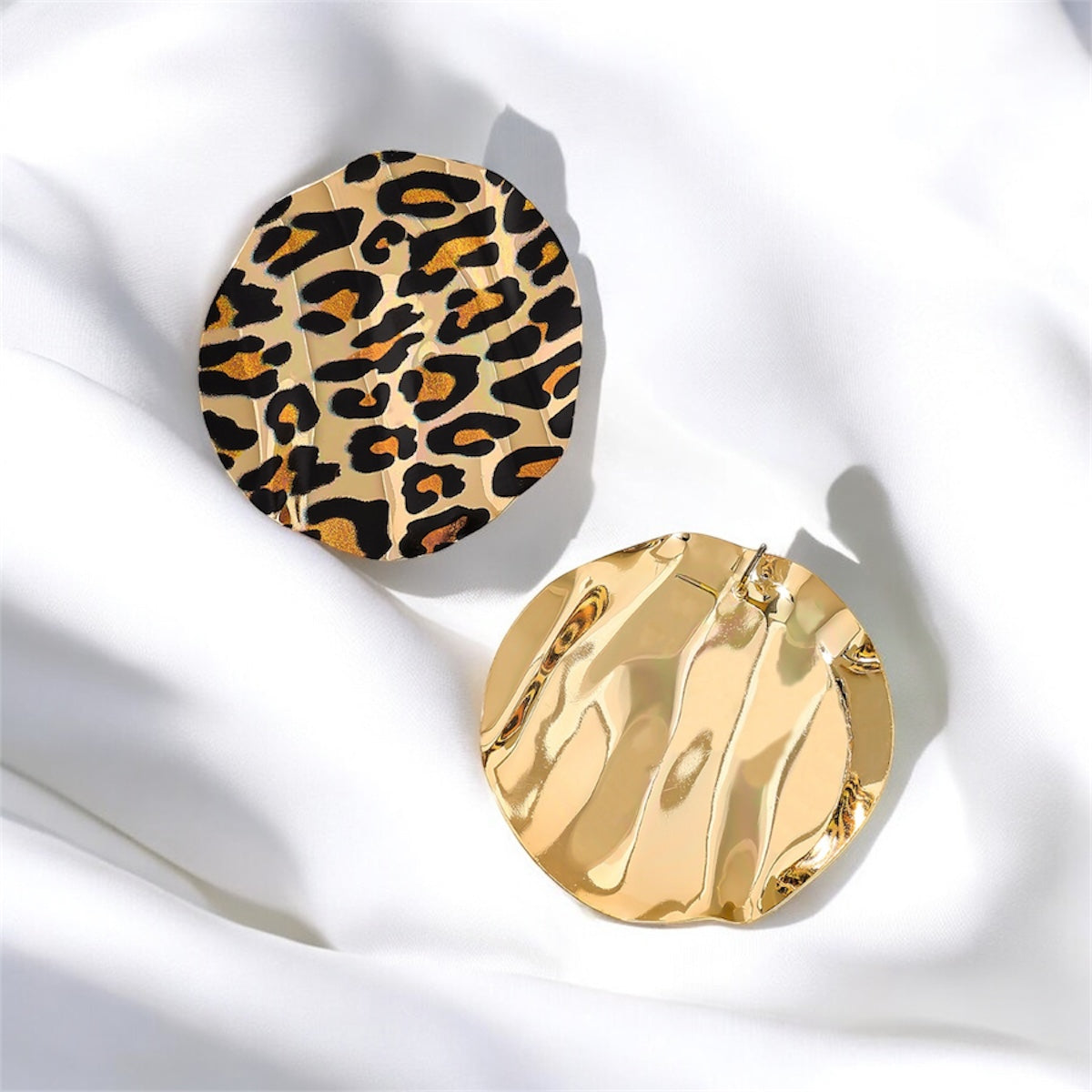 Aretes Estampado Leopardo en Aleación parte de atras