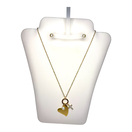 Cadena Dorada con Charms de Corazón, Cruz y Perla