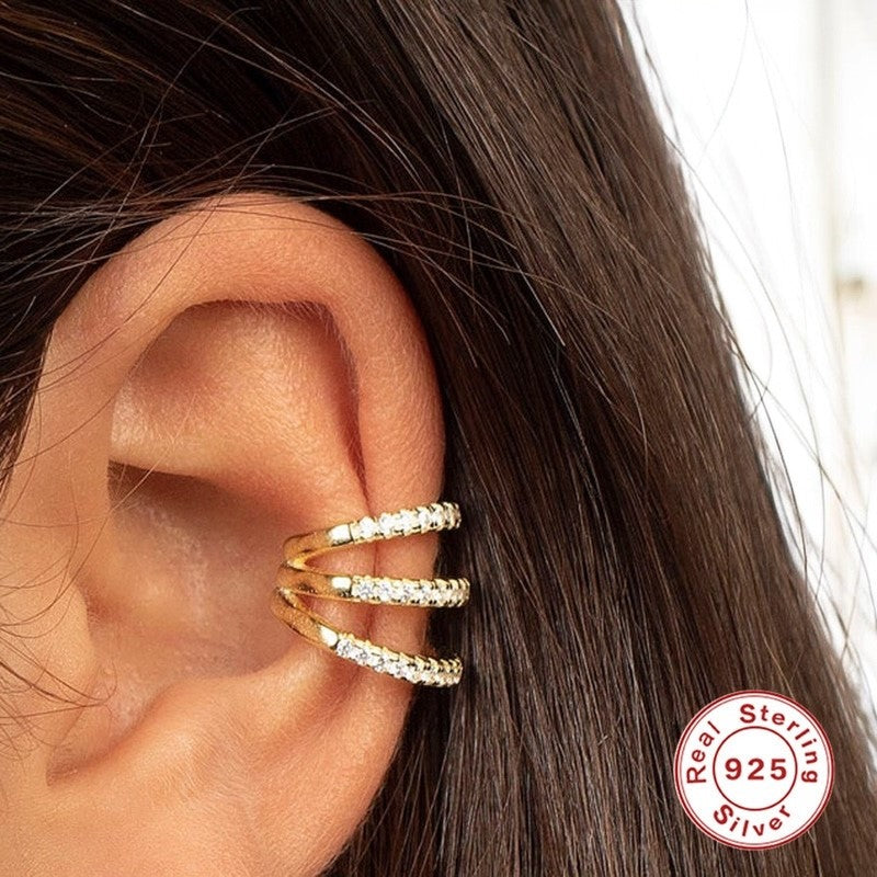 Ear Cuff de Plata 925 con Detalle Brillante y Baño Dorado
