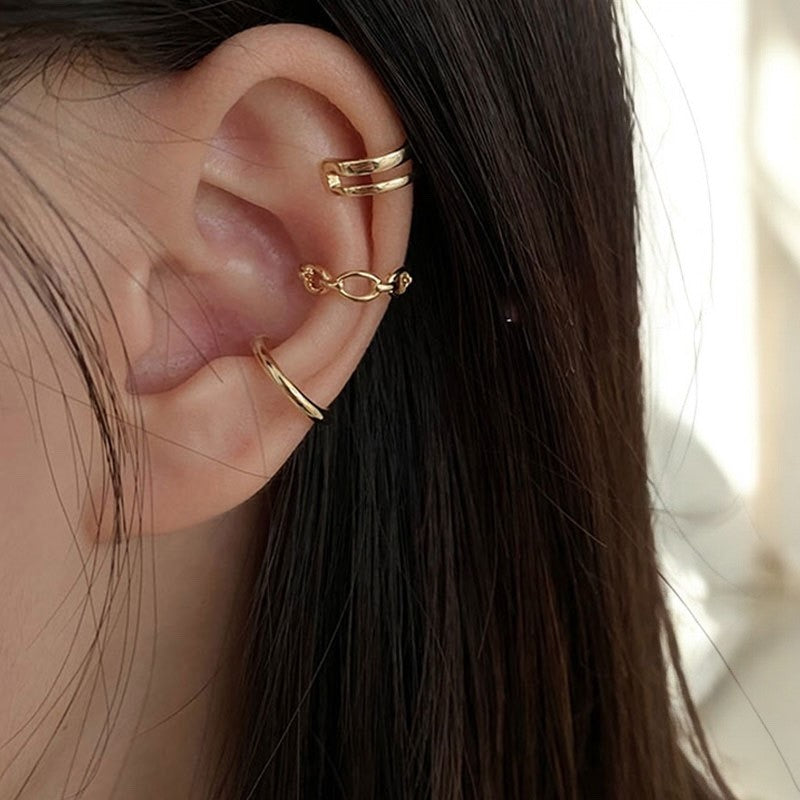 Set de Ear Cuff Plateado con Diseno Moderno en Stainless Steel 2